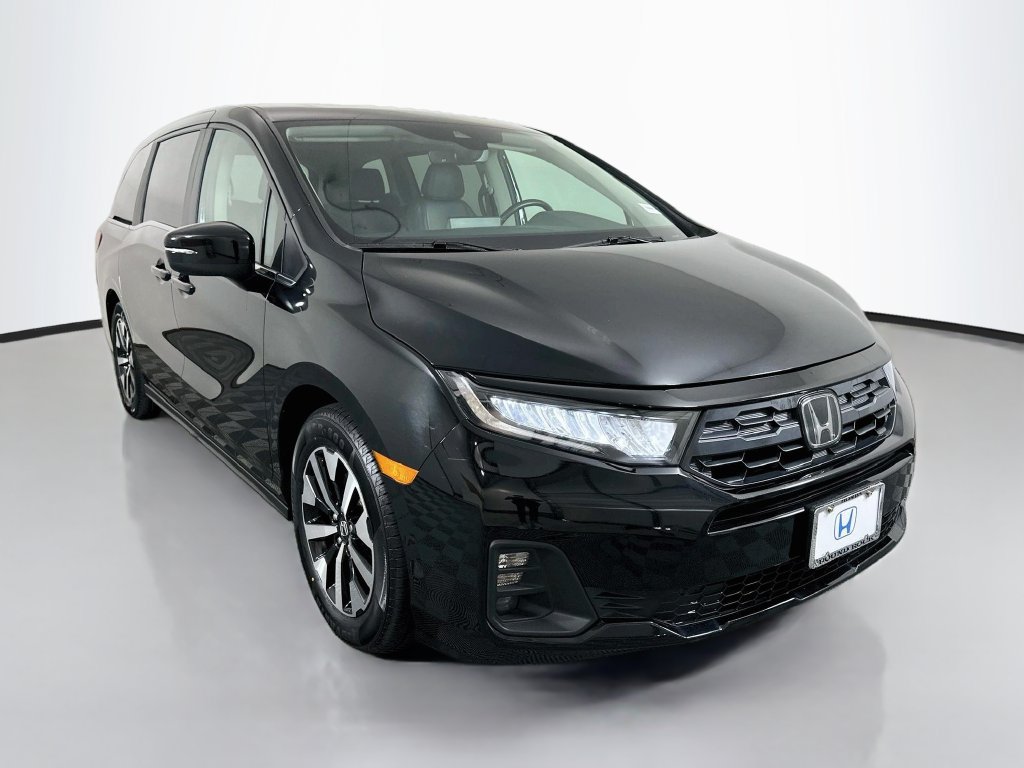 Certified 2025 Honda Odyssey EX-L image 3