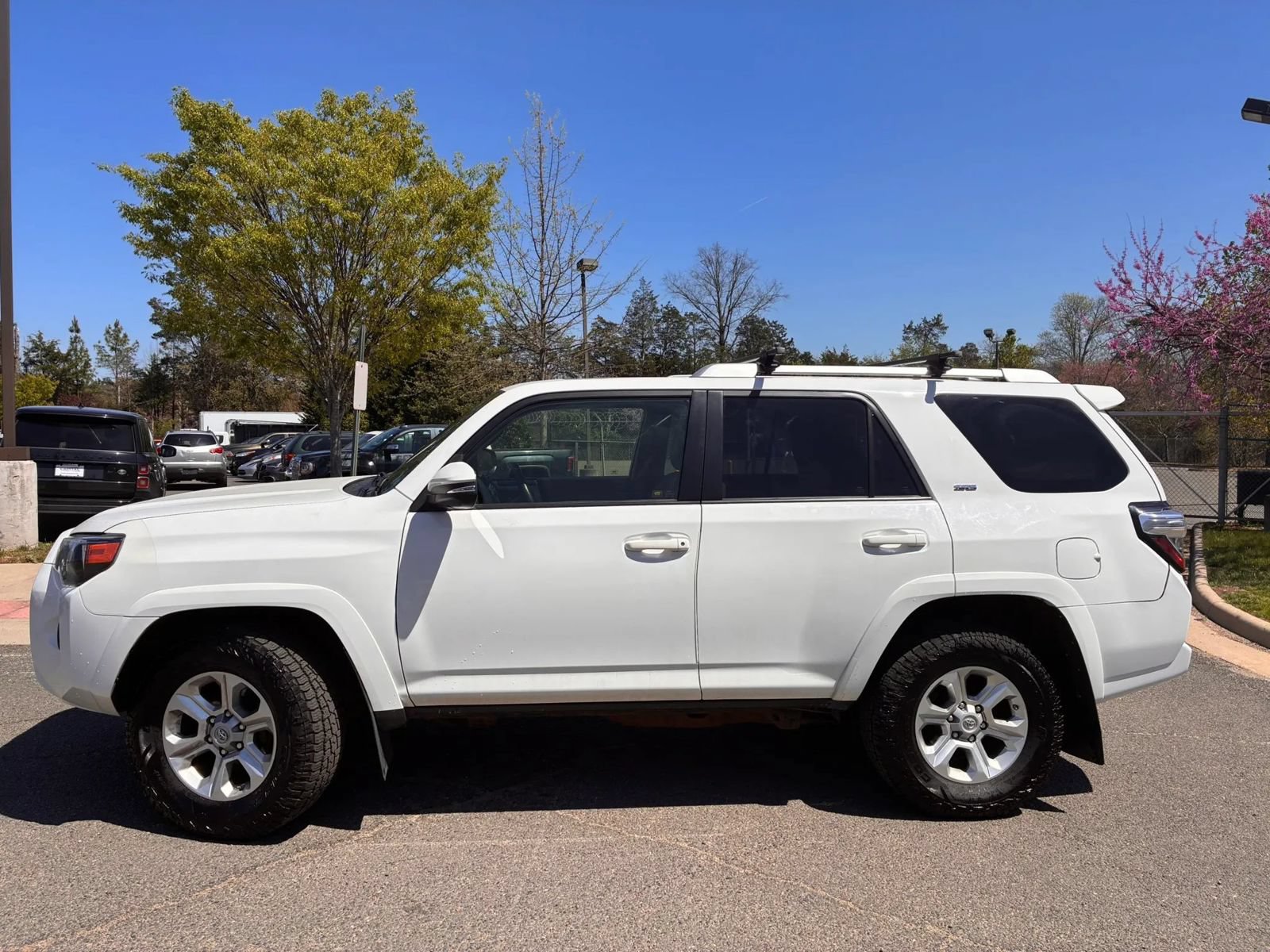 Used 2018 Toyota 4Runner SR5 Premium AWD/4WD image 4