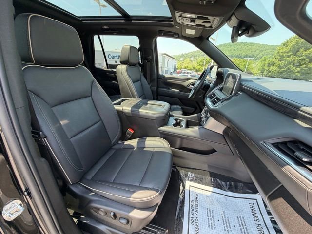 Certified 2023 GMC Yukon SLT w/ SLT Premium Package AWD/4WD image 42