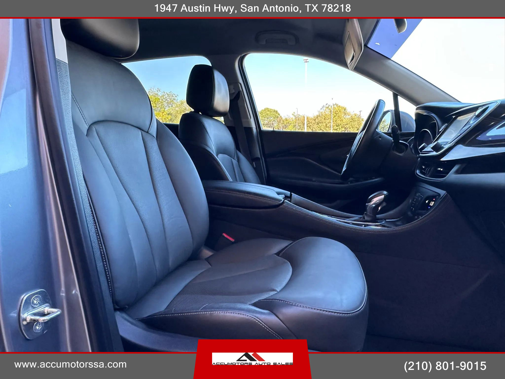 Used 2019 Buick Envision Essence image 13