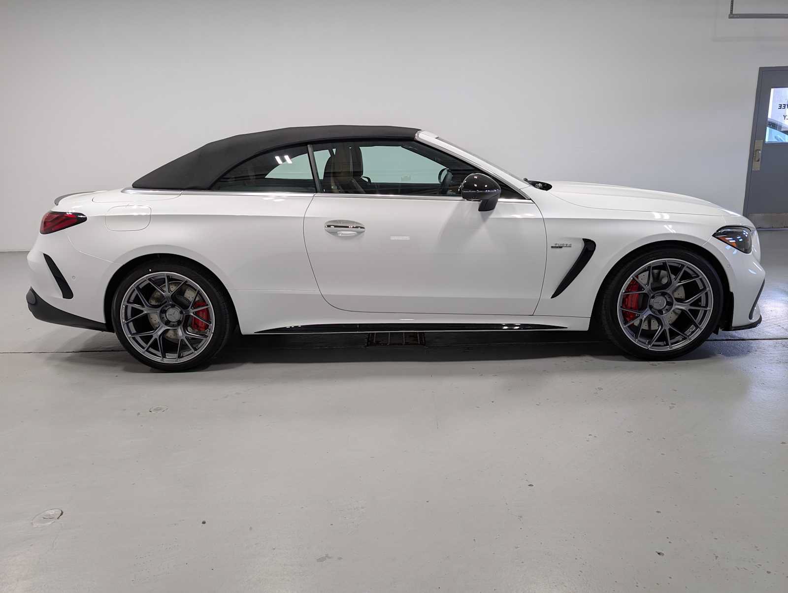 New 2027 Mercedes-Benz CLE 53 AMG 4MATIC Cabriolet image 16