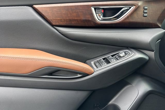 Used 2025 Subaru Ascent Touring image 8