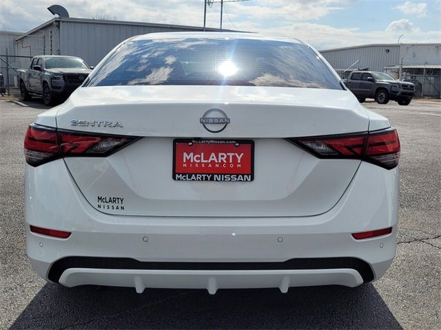 Certified 2025 Nissan Sentra S image 4
