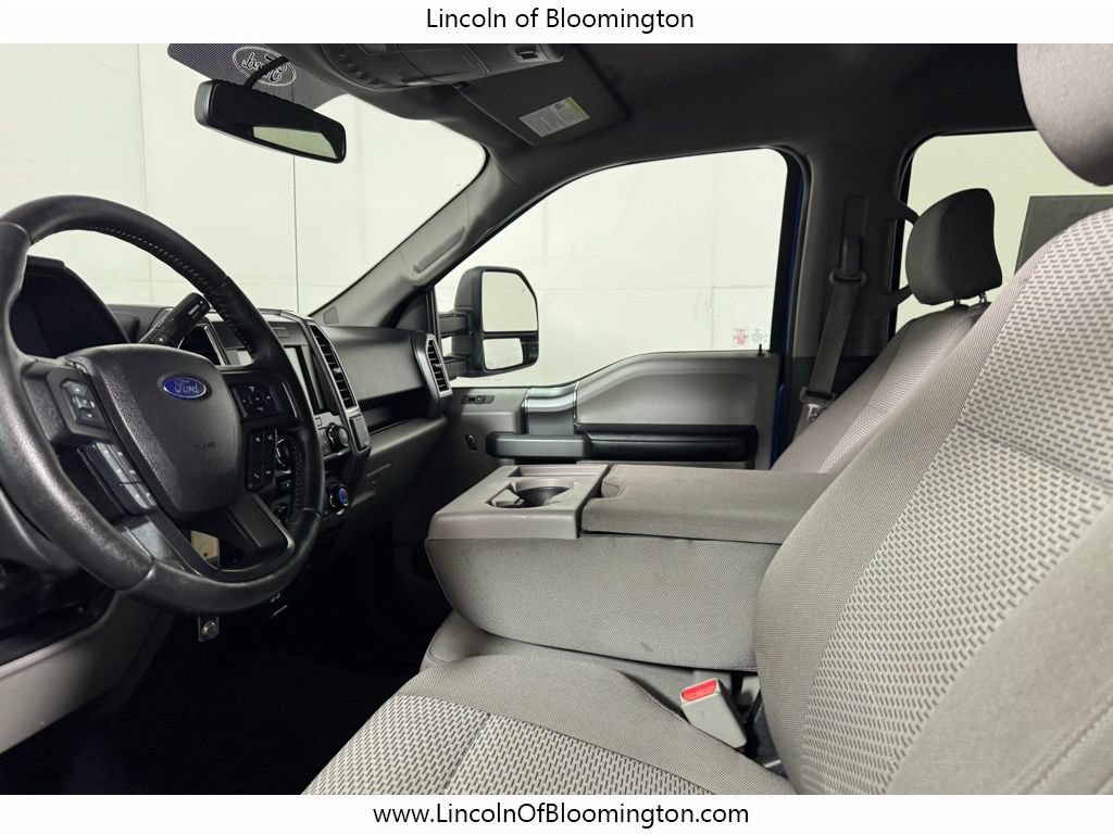 Used 2016 Ford F150 XLT w/ Equipment Group 302A Luxury AWD/4WD image 31