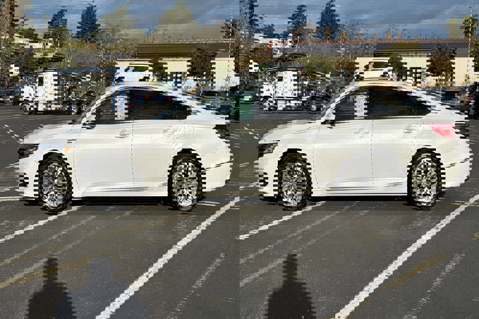 Used 2021 Honda Accord EX-L image 7