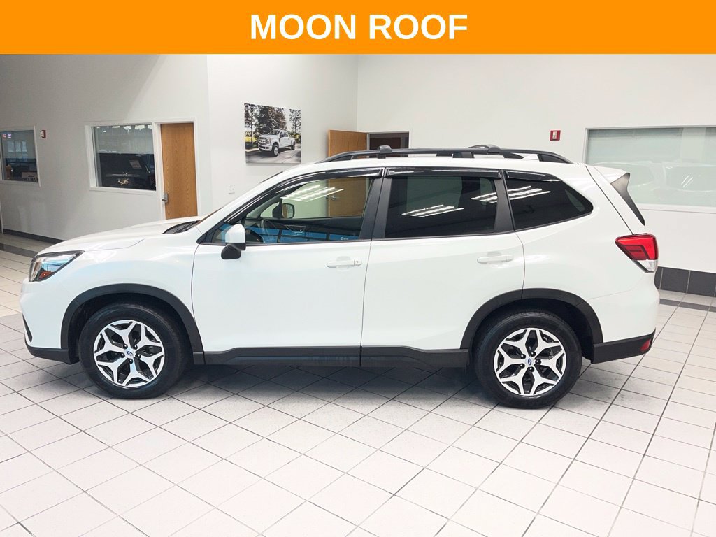 Used 2020 Subaru Forester Premium AWD/4WD image 6