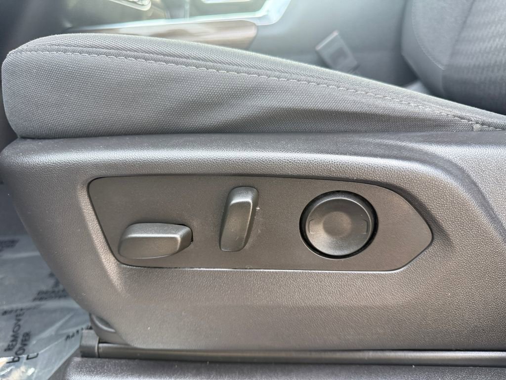 Used 2024 Chevrolet Silverado 1500 RST w/ Max Trailering Package image 10