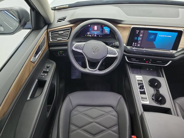 Used 2026 Volkswagen Atlas SE FWD image 16