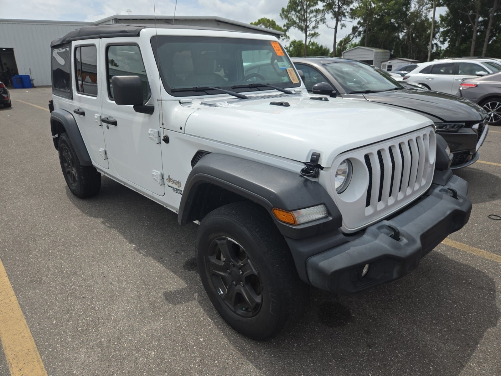 Used 2020 Jeep Wrangler Unlimited Sport S AWD/4WD image 4