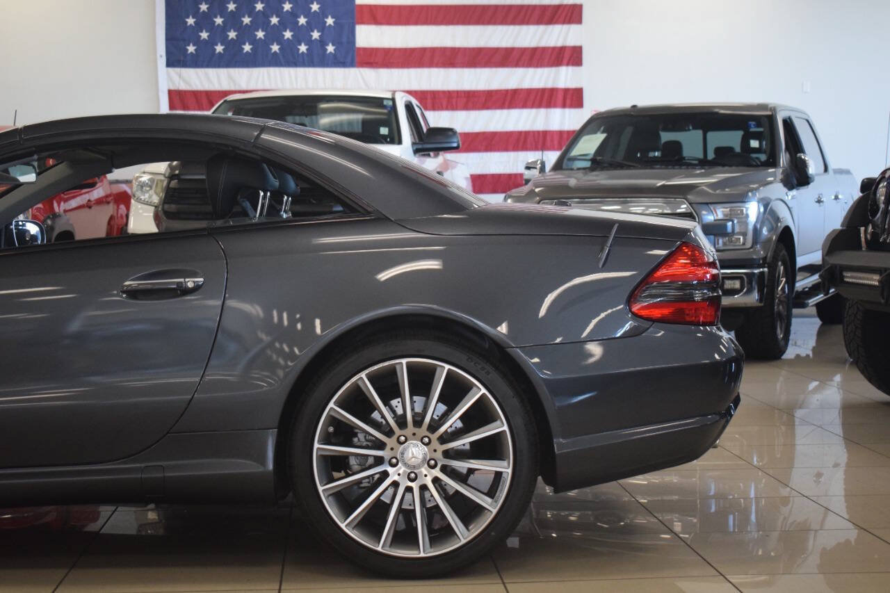 Used 2012 Mercedes-Benz SL 550 image 15