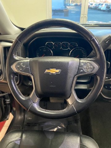 Used 2018 Chevrolet Silverado 1500 LTZ image 25