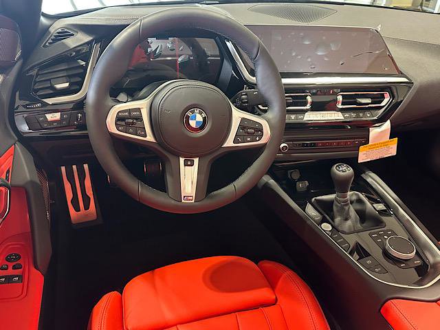 New 2026 BMW Z4 M40i w/ Premium Package image 5