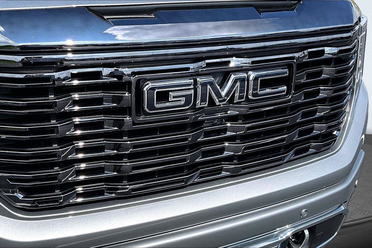 Used 2024 GMC Sierra 1500 Denali Ultimate AWD/4WD image 30