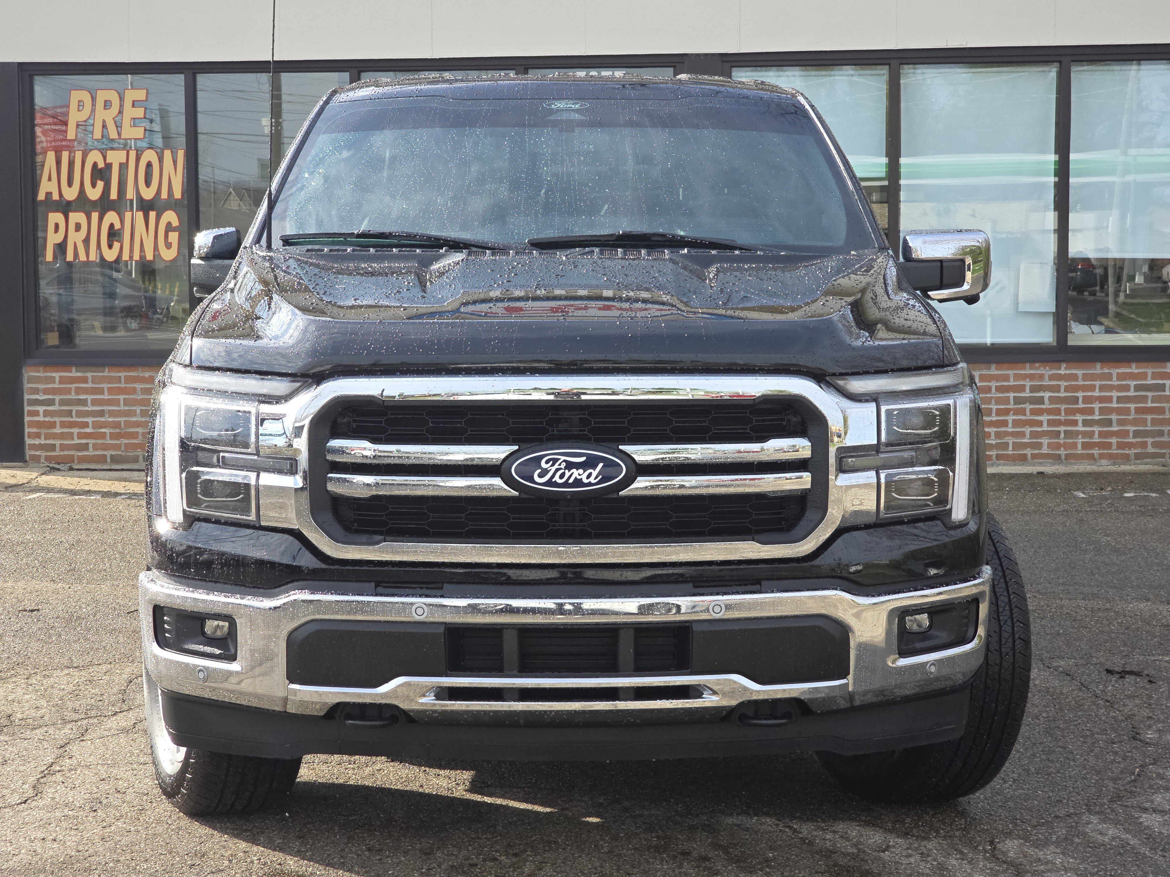 Used 2025 Ford F150 Lariat w/ Equipment Group 502A High image 2