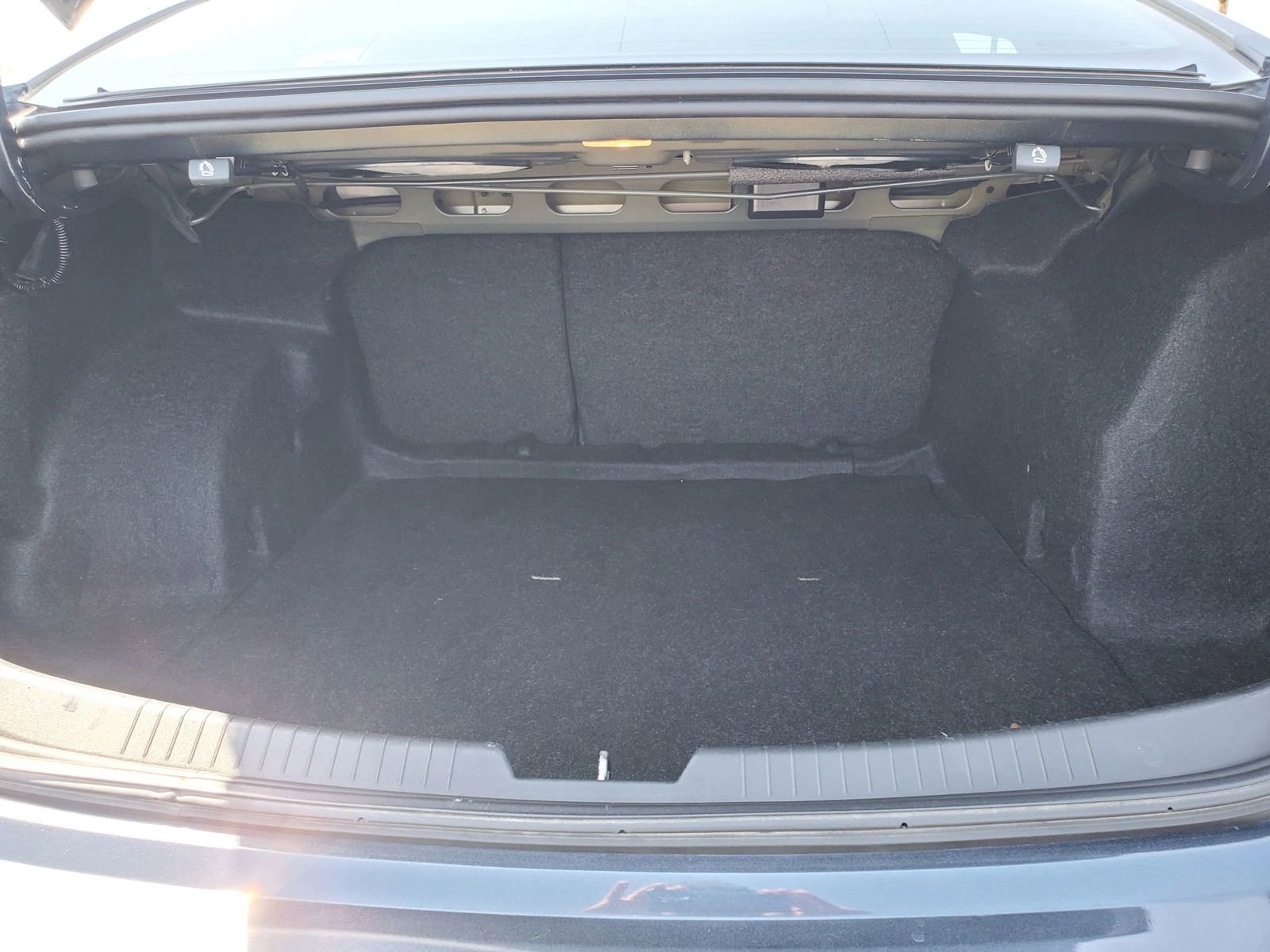 Used 2020 Chevrolet Malibu LT FWD image 7