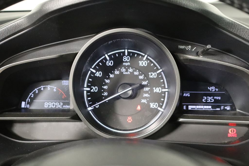 Used 2017 MAZDA MAZDA3 Touring image 11