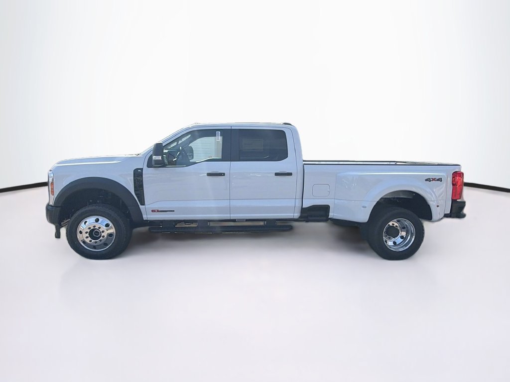 New 2027 Ford F450 XL w/ XL Driver Assist Package AWD/4WD image 8