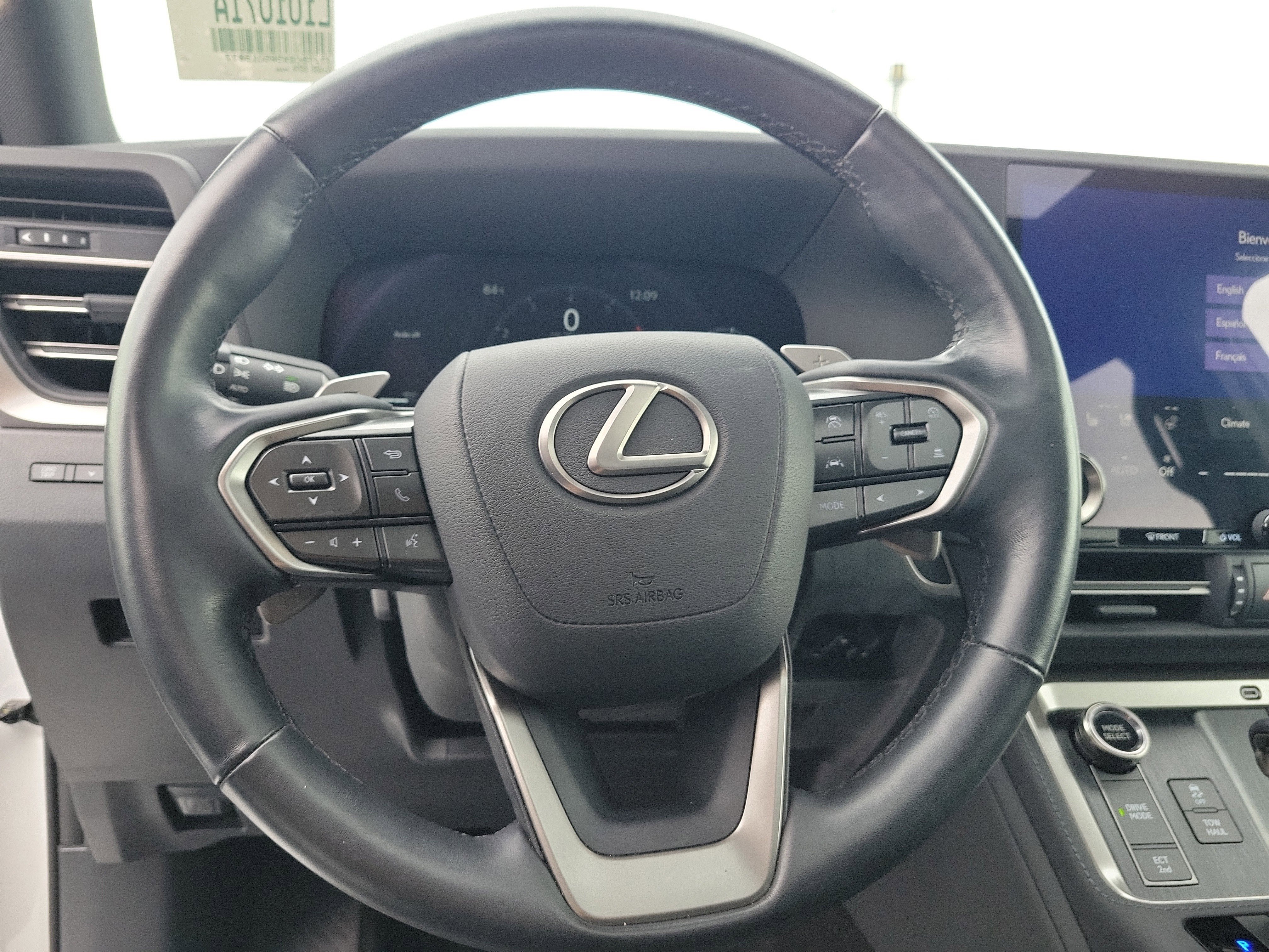Used 2024 Lexus GX 550 w/ Cold Area Package AWD/4WD image 26
