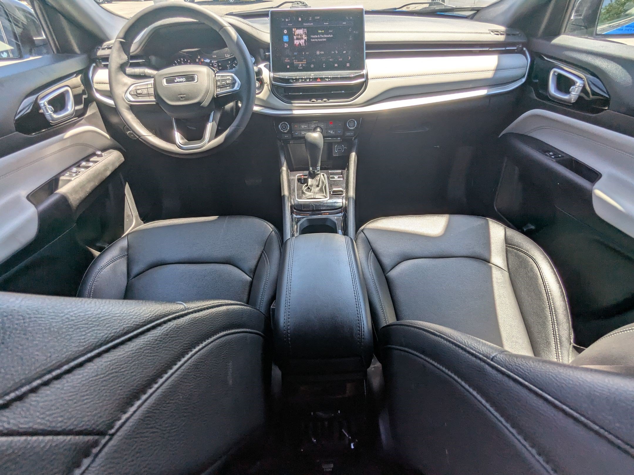 Used 2025 Jeep Compass Limited AWD/4WD image 26