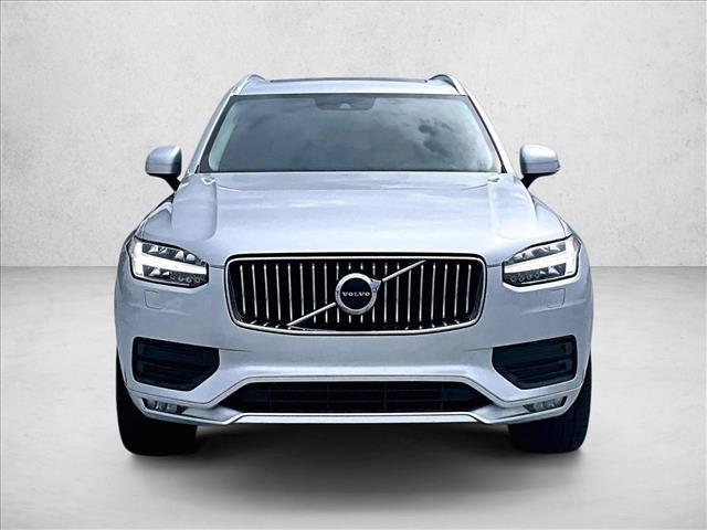 Used 2021 Volvo XC90 T5 Momentum w/ Protection Package Premier FWD image 3