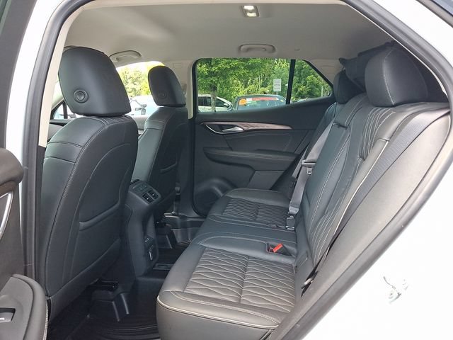 Used 2021 Buick Envision Avenir w/ Technology Package II AWD/4WD image 10