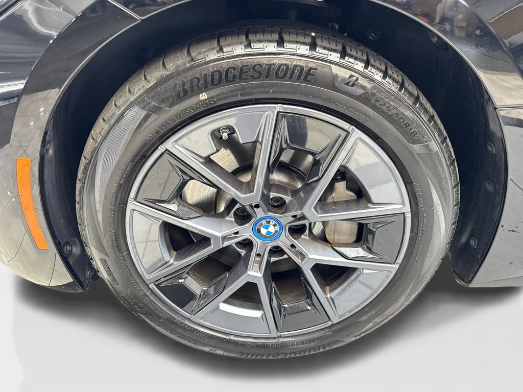 Used 2024 BMW i4 eDrive35 w/ Convenience Package RWD image 77