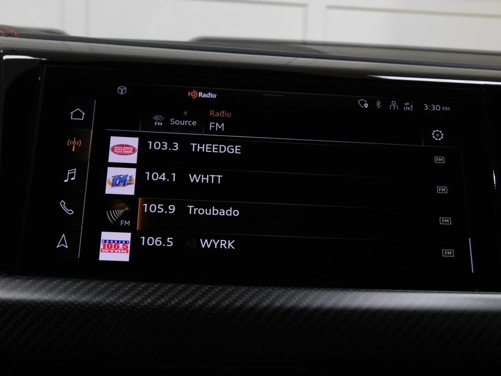 Used 2022 Audi RS e-tron GT AWD/4WD image 57