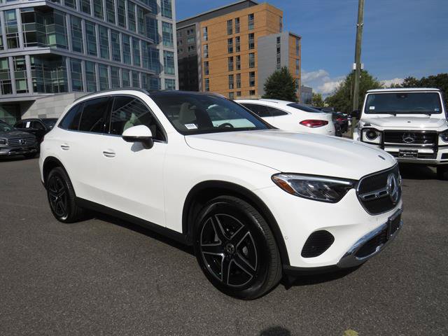 Used 2026 Mercedes-Benz GLC 300 4MATIC image 5