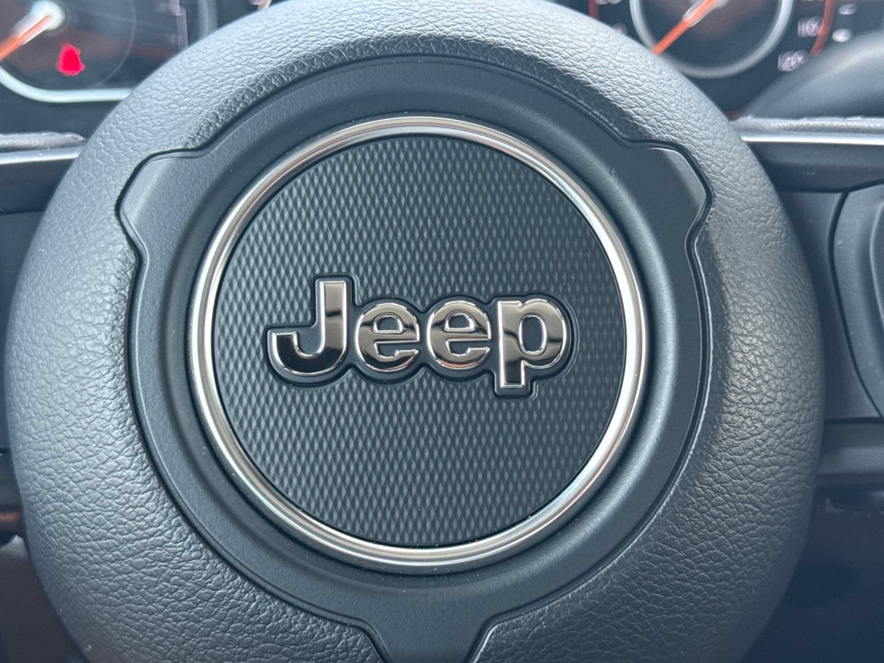 Used 2026 Jeep Gladiator Mojave AWD/4WD image 29