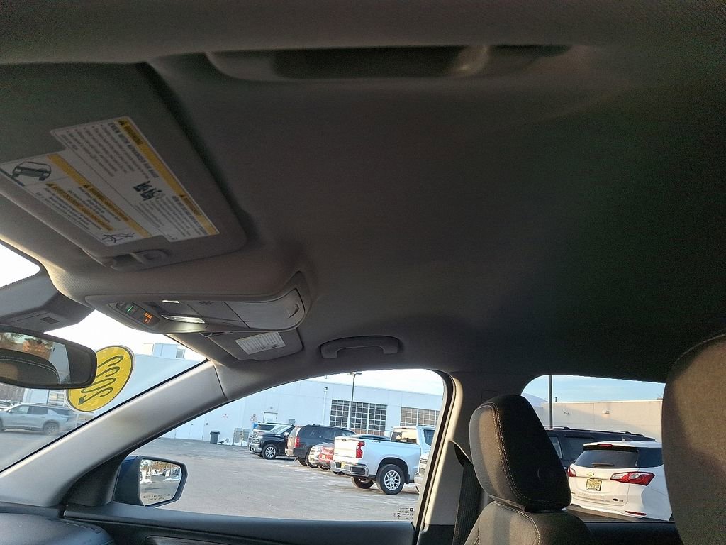 Certified 2022 GMC Terrain SLE w/ Driver Convenience Package image 14