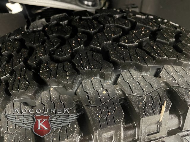 New 2025 Ford Bronco Outer Banks w/ Sasquatch Package image 8