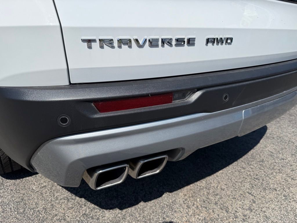 Used 2024 Chevrolet Traverse LT w/ Enhanced Driving Package image 25