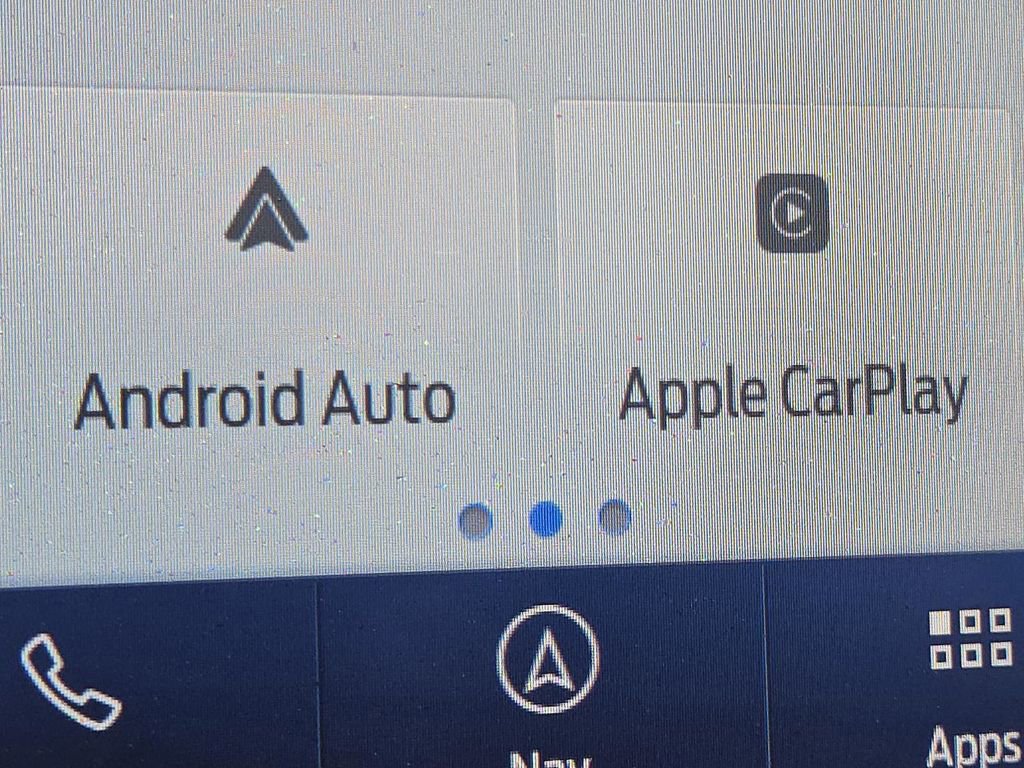 Used 2020 Ford Explorer XLT w/ Equipment Group 202A image 5