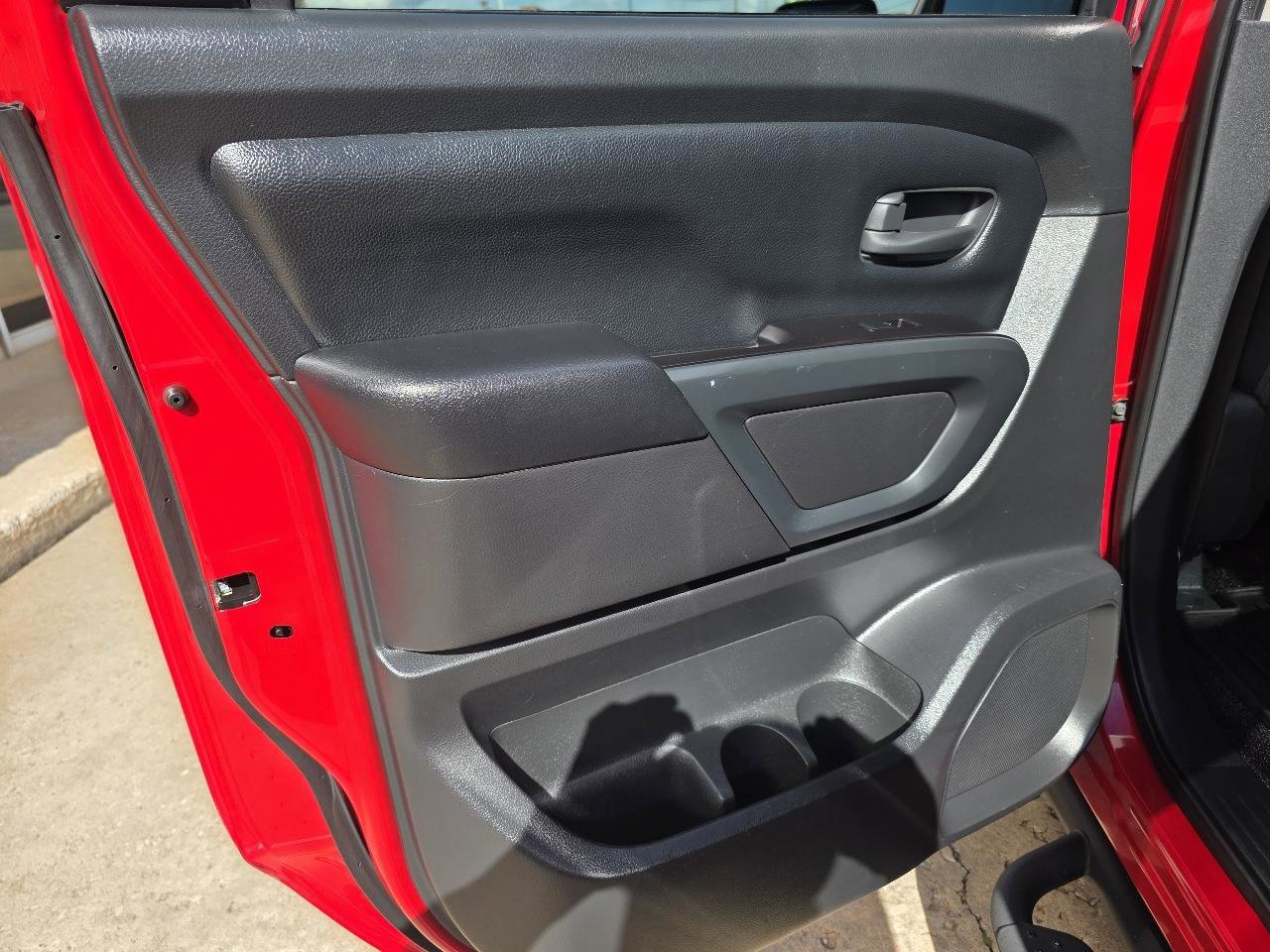 Used 2020 Nissan Titan S w/ S Utility Package RWD image 23