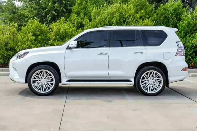 Used 2022 Lexus GX 460 Premium AWD/4WD image 16