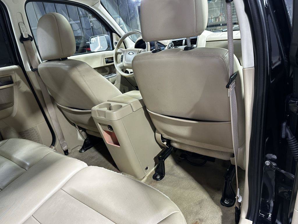 Used 2012 Ford Escape XLT FWD image 38