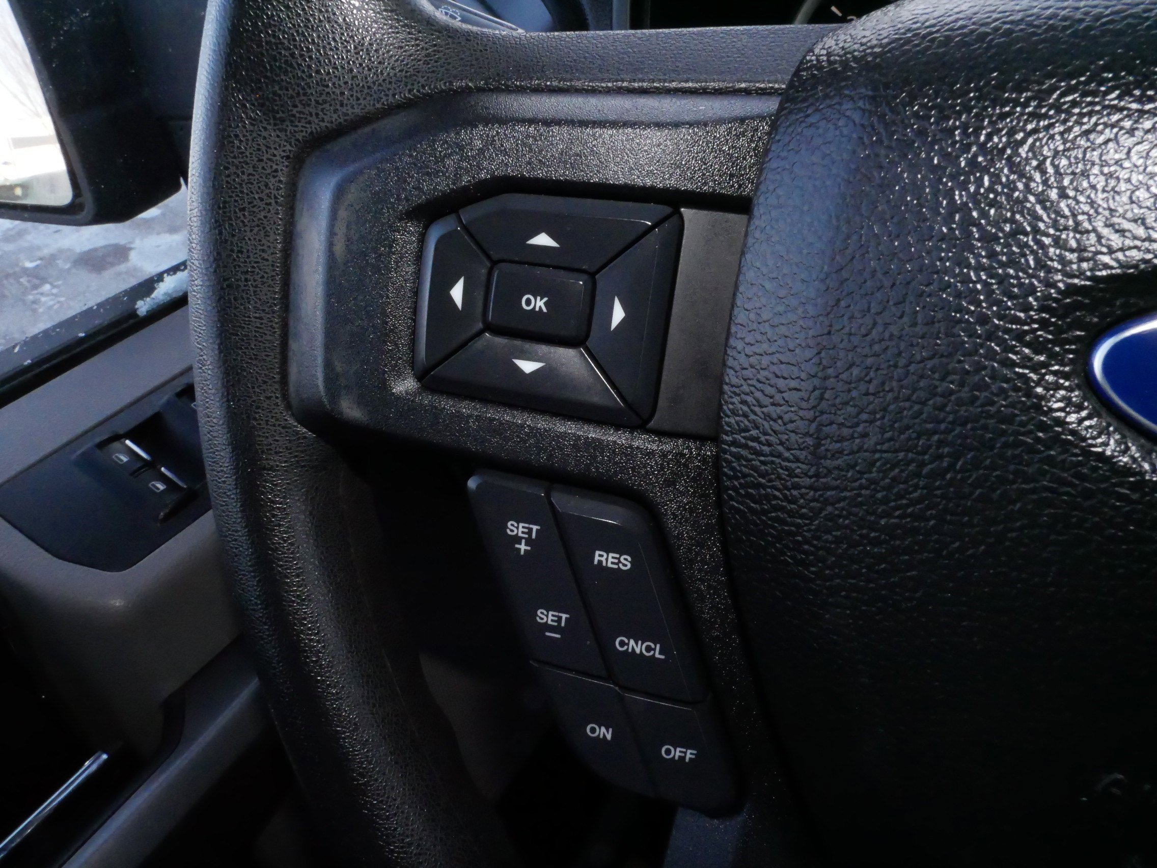 Used 2016 Ford F150 XLT w/ XTR Package image 26