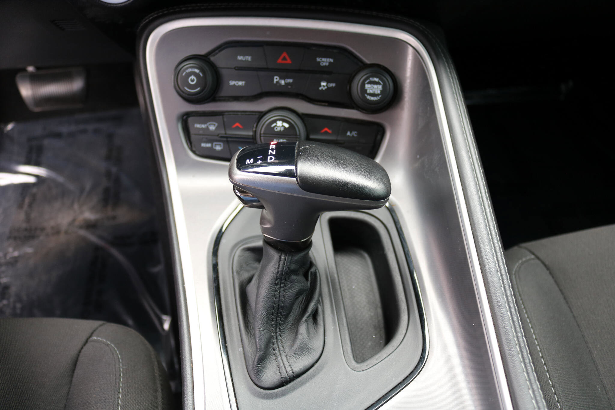 Used 2020 Dodge Challenger R/T image 19