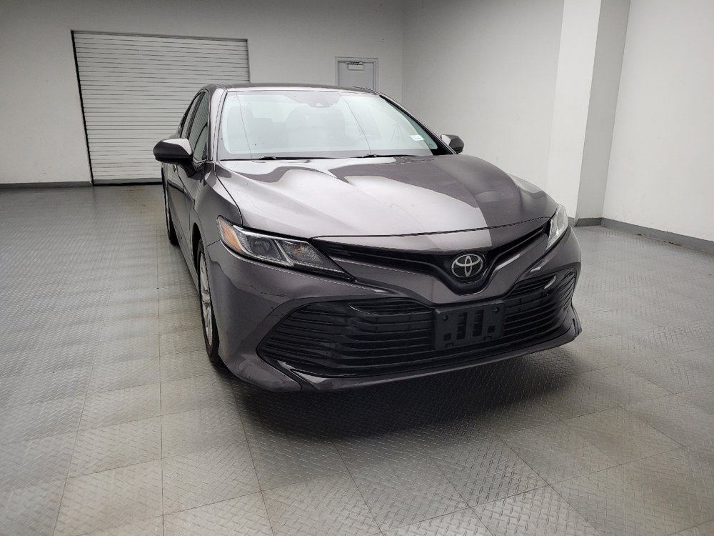 Used 2019 Toyota Camry LE FWD image 14