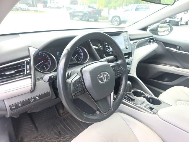Used 2024 Toyota Camry SE AWD/4WD image 6