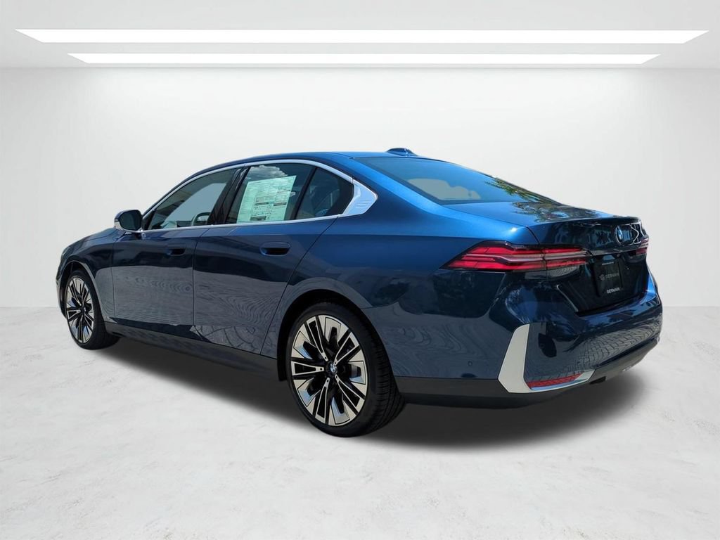 New 2027 BMW 530i w/ Premium Package RWD image 6