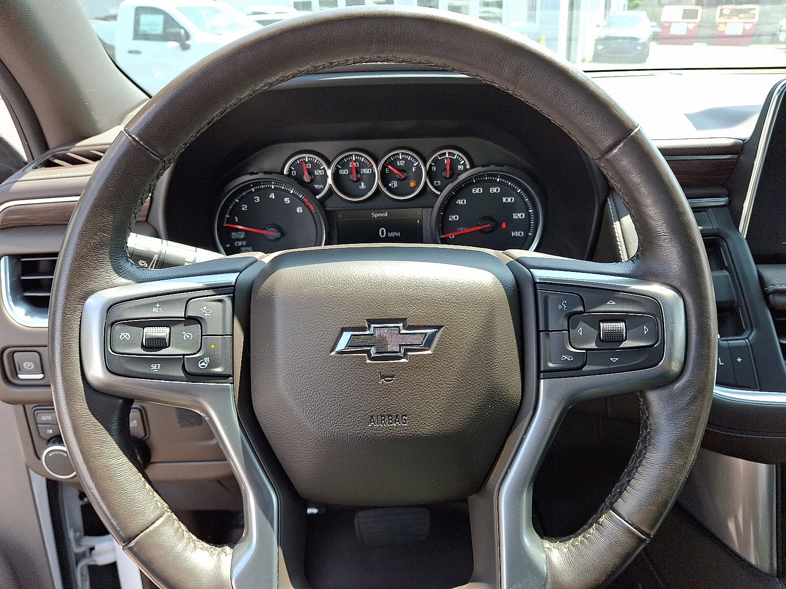 Certified 2021 Chevrolet Tahoe Z71 w/ Luxury Package image 25