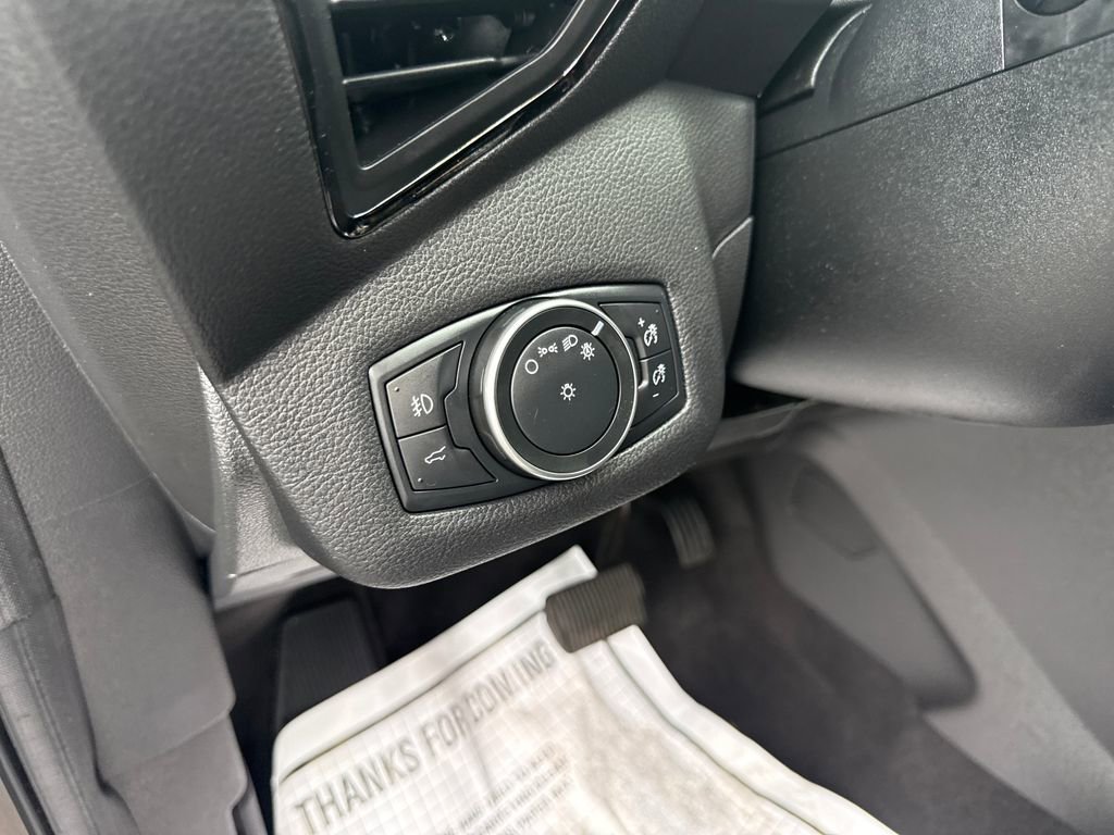 Used 2018 Ford Escape SEL FWD image 25