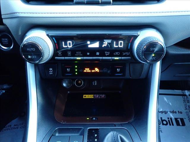Used 2025 Toyota RAV4 Limited w/ Advanced Technology Package AWD/4WD image 20