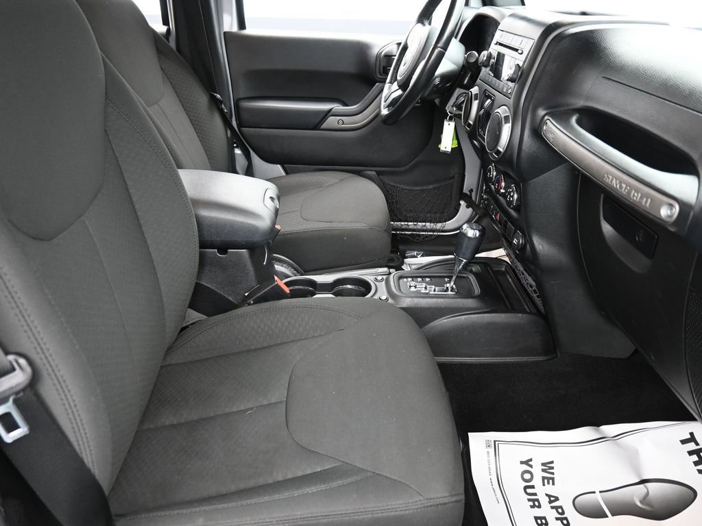 Used 2016 Jeep Wrangler Unlimited Sport w/ Quick Order Package 24S image 19