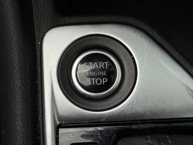 Used 2024 Nissan Sentra SV FWD image 20