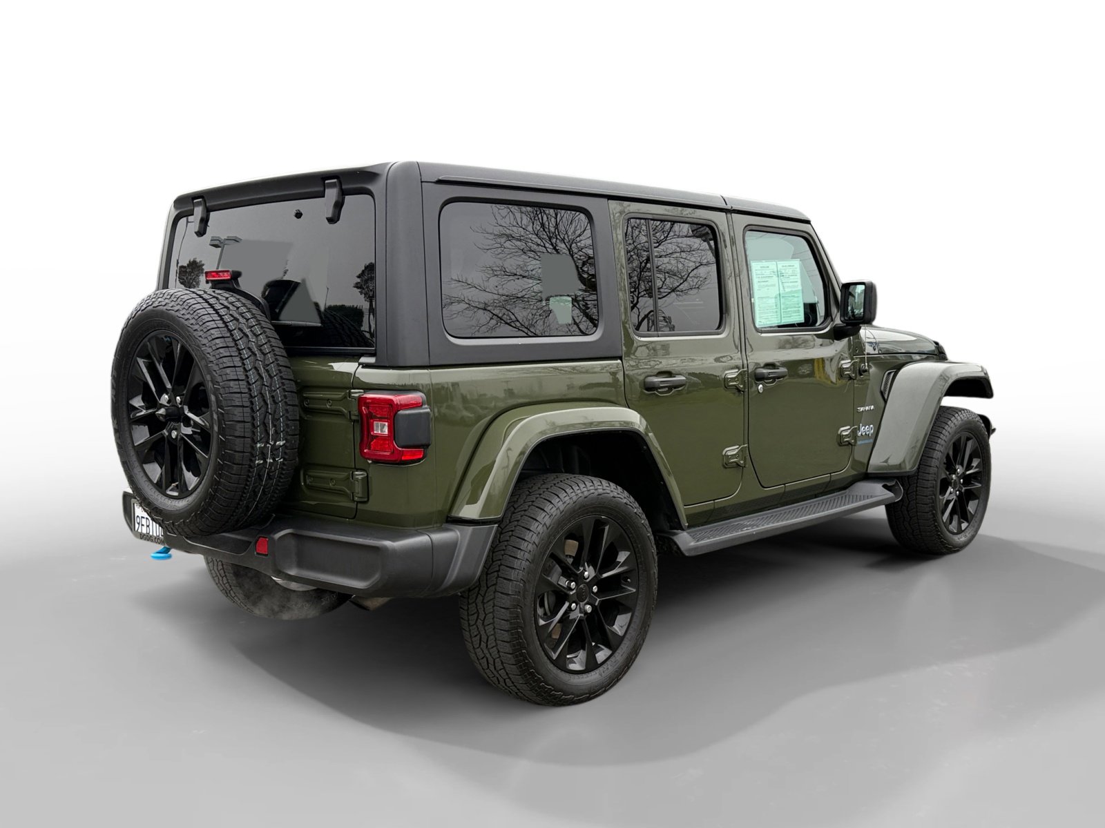 Used 2023 Jeep Wrangler Unlimited Sahara image 5