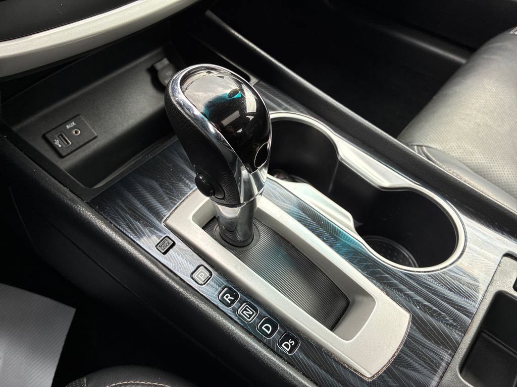 Used 2017 Nissan Altima 2.5 SL w/ Moonroof Package FWD image 31