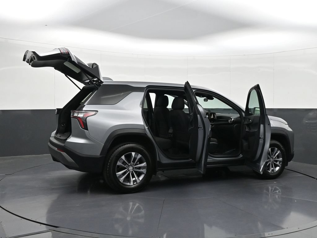 Certified 2026 Chevrolet Equinox LT AWD/4WD image 38