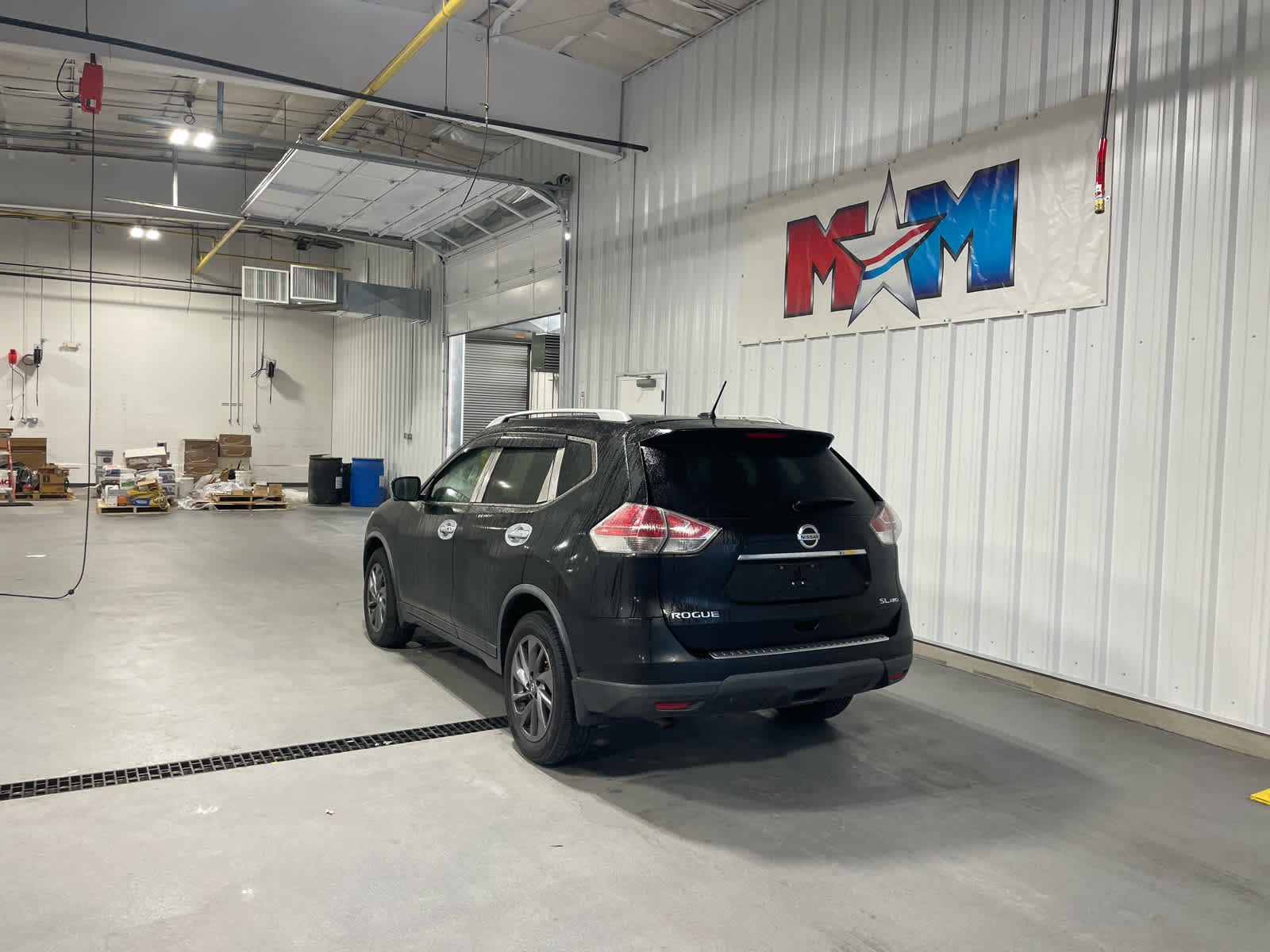 Used 2016 Nissan Rogue SL w/ SL Premium Package AWD/4WD image 4